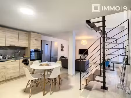 une chambre dans une colocation