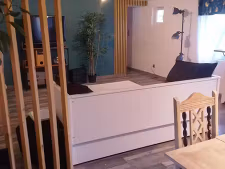 savigneux - maison familiale 4 à 5 chambres avec jardin arboré de 500 m² environ