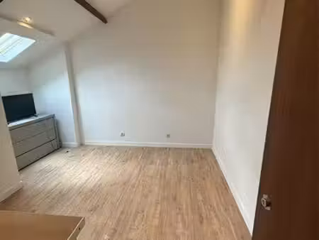 1 studio aubervilliers  rue émile augier