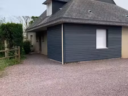 location t2