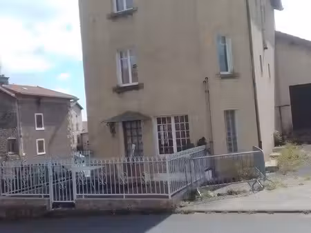 maison de village 210m2