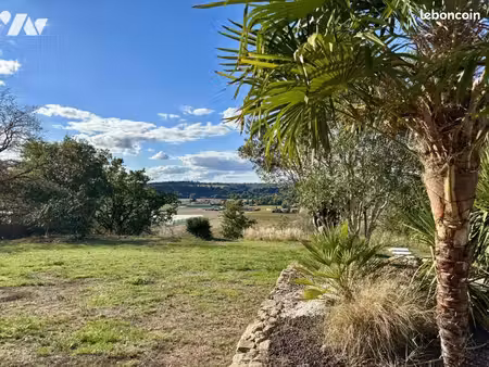 maison 7 pièces 145 m²