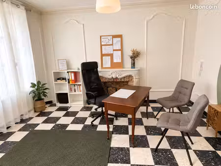bureau 17m2 centre geneston