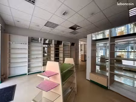local commercial 72 m²