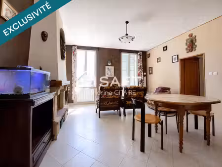 appartement loué – centre-ville ivry-la-bataille