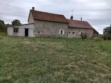 cette propriété est ideale pour ceux qui recherchent une parcelle de terrain pour eux même