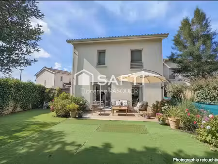 maison familiale au haillan  4 chambres  parcelle de 200 m²