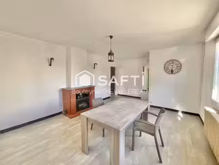 maison de ville de 146m2 avec 4 chambres  garage et jardin