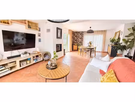 belle maison familiale de 142m² sur un terrain clos de 1255m²