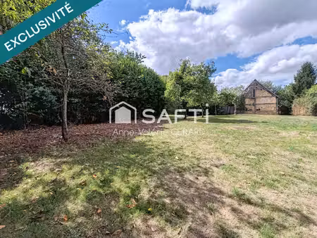 grange+terrain arboré 1 886 m² proche st hilaire du h