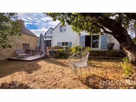 maison de ville rénovée au coeur de crac'h
