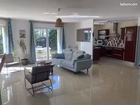 agréable maison plain pied 3 chambres 103m2