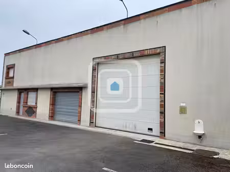 local d'activité 400 m²