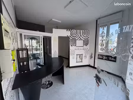 local commercial 25 m² – hyper centre de segré