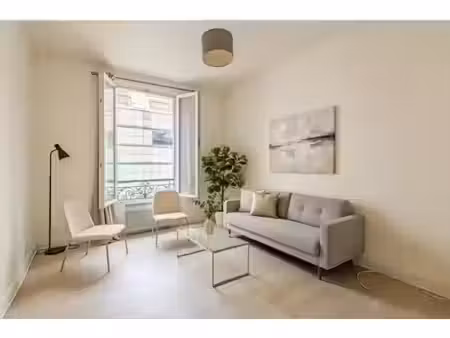 montreuil studio 22 59 m² étage2 cave proche paris métro ligne 9 à 5mn