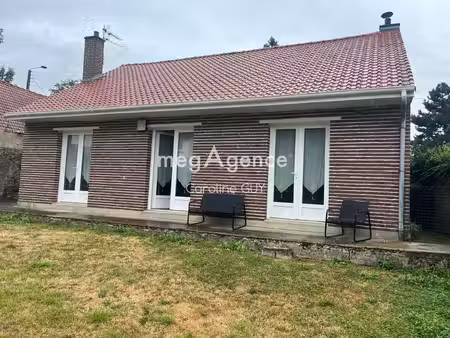 maison individuelle de 60 m2  1 chambre  garage et jardin