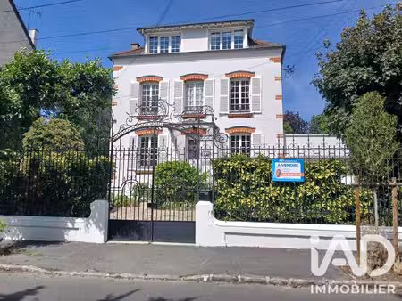 vente maison traditionnelle 11 pièces