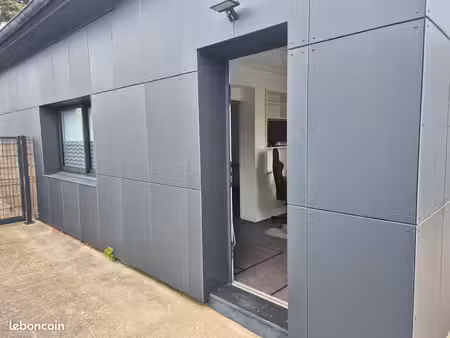 bureau à louer de 28 m²