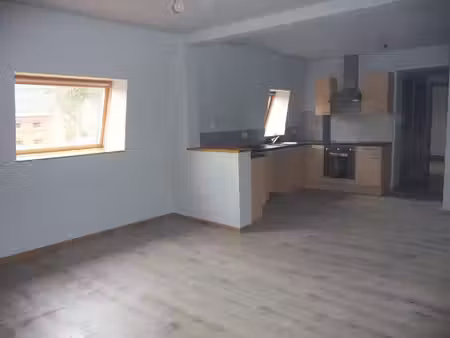 bel appartement 1 ch  cuisine équipée  tout confort andenne