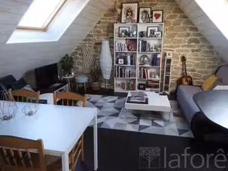 location appartement 2 pièces à pont-l'abbé (29120) : à louer 2 pièces / 25m² pont-l'abbé