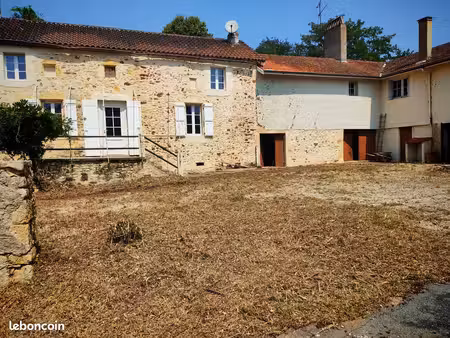 maison de 240m2 sur 7 hectares de terrain en pleine nature