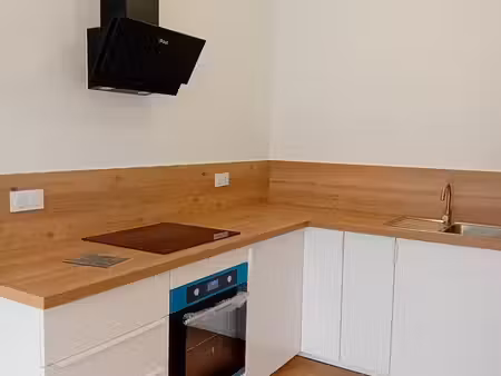? à louer – t1 bis 43 79 m² – guipavas