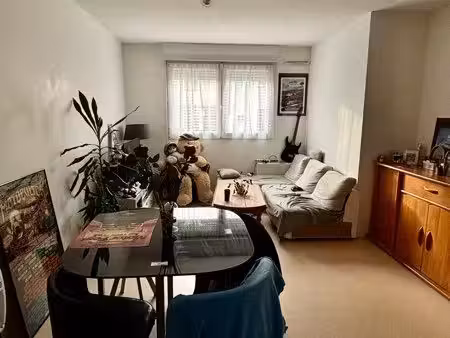 loue appartement meublé de 39m2  disponible le 09/10/2026
