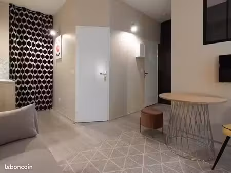 studio 1 pièce 21 m²