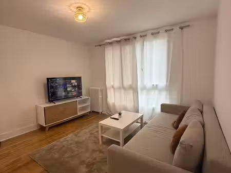 a louer - appartement meublé 3 pièces à rueil-malmaison