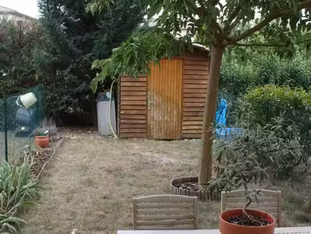 t3 a louer proche aucamville / jardin