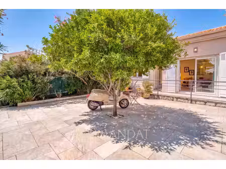 exclusivité roquebrune-cap-martin – villa rénovée 115 m² avec dépendance  terrasses  garag