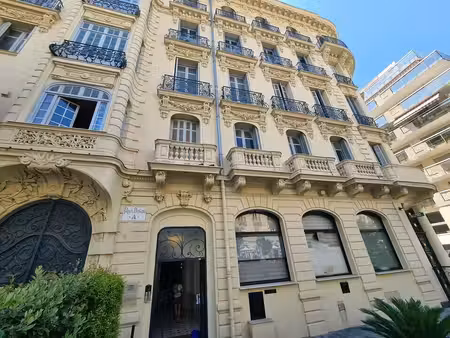 location bureaux nice 06000 90m²