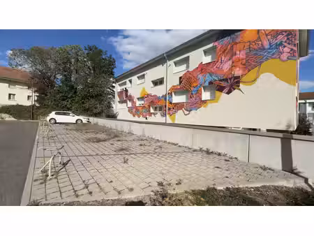 8 rue françois evrard à jarville place de parking