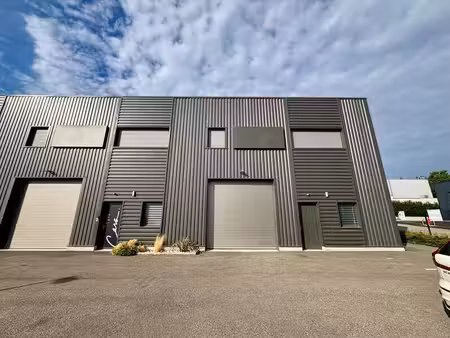 location local d’activités chazay d azergues 69380 184m²