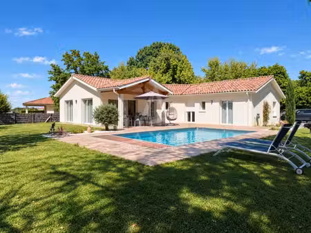 vente maison contemporaine eugenie les bains  146m² 6 pièces 359 000€ avec piscine