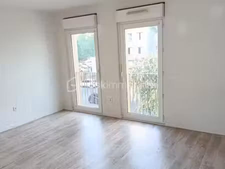 appartement de 45 50 m² à ris-orangis