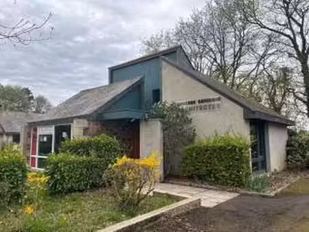 vente bureaux et commerces à loudéac (22600) : à vendre / 80m² loudéac