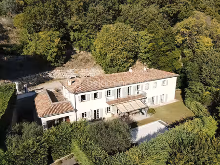 maison de 433 m² à draguignan
