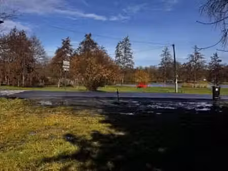 vente terrain à saint-caradec (22600) : à vendre / 599m² saint-caradec