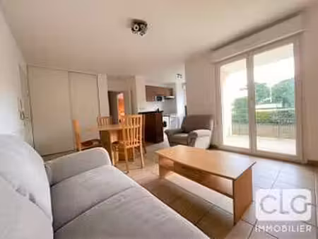 location appartement 2 pièces meublé à pont-l'abbé (29120) : à louer 2 pièces meublé / 42m