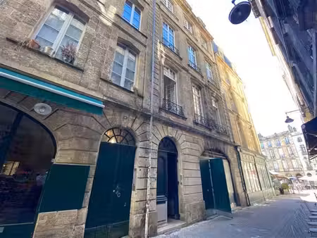 location bureau bordeaux 107 m²