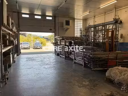 location entrepôt / local d'activités poisy 226 m²
