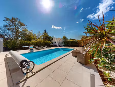 vente maison 4 pièces  87.00m²  cruscades