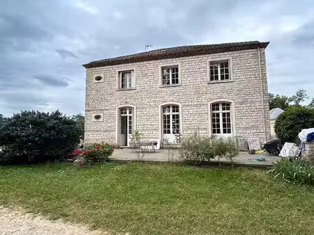 maison montamise - 6 pièces - 160.71 m²