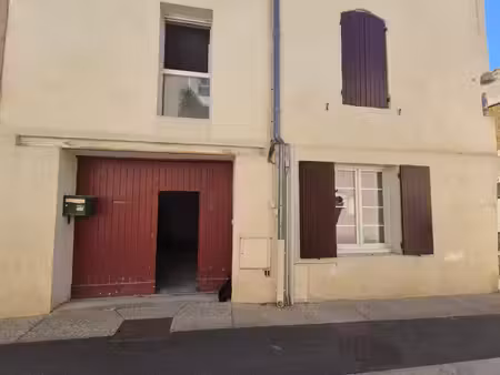 eyragues - maison avec deux appartements + grandes terrasses
