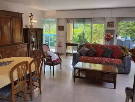 courte duree - t3 meuble avec jardin et parking