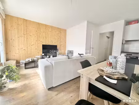 t3 meublé - 236  rue de paris  93100  montreuil  france