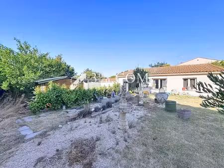 maison de plain-pied avec jardin arboré & terrasse – bizanet