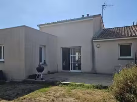 vente maison à bouzillé (49530) : à vendre / 80m² bouzillé
