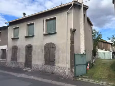 ennezat maison 120 m2 sur 488 m2 de terrain
